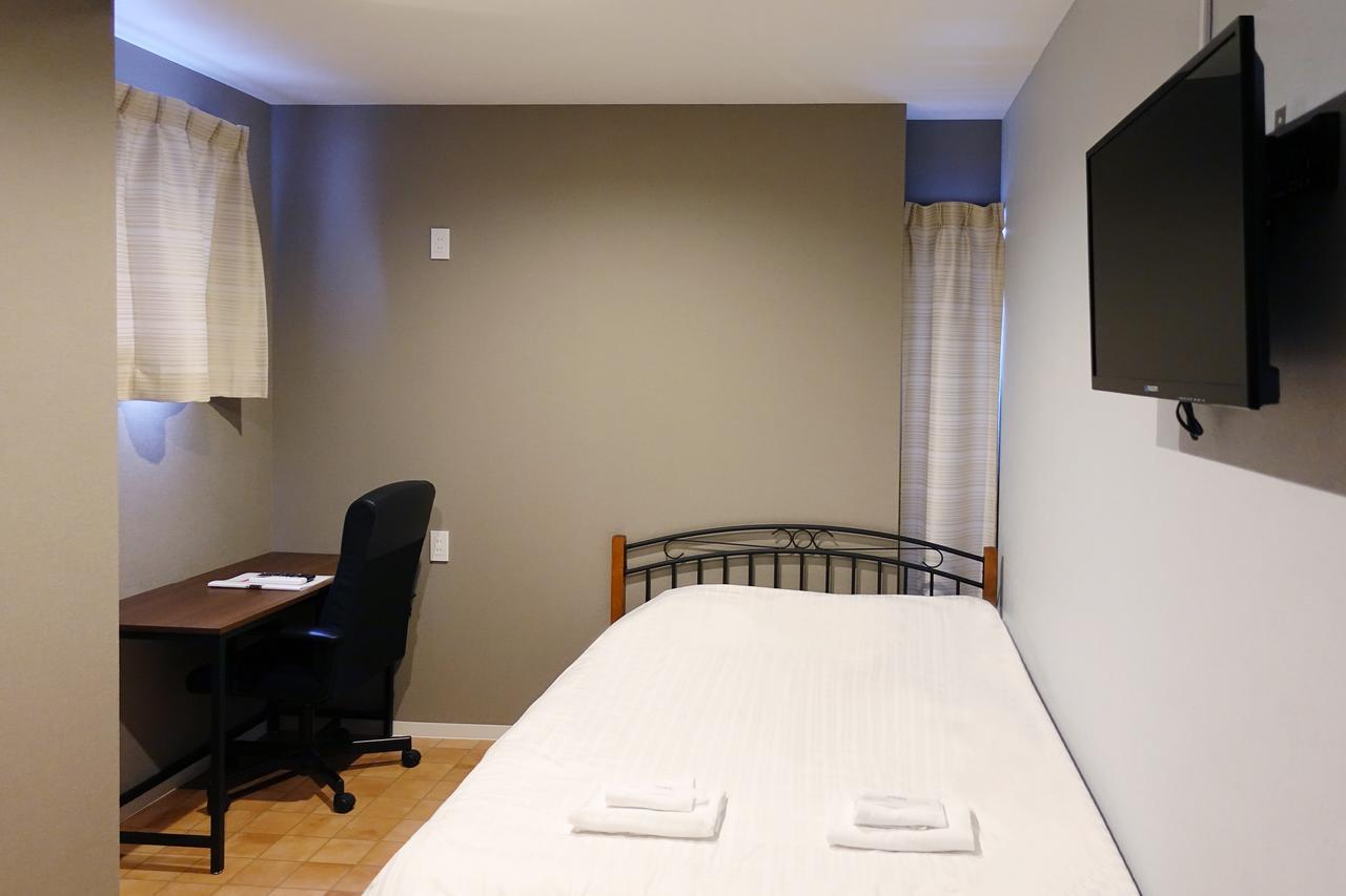 Briller Universal Japon Hostel โอซาก้า ภายนอก รูปภาพ