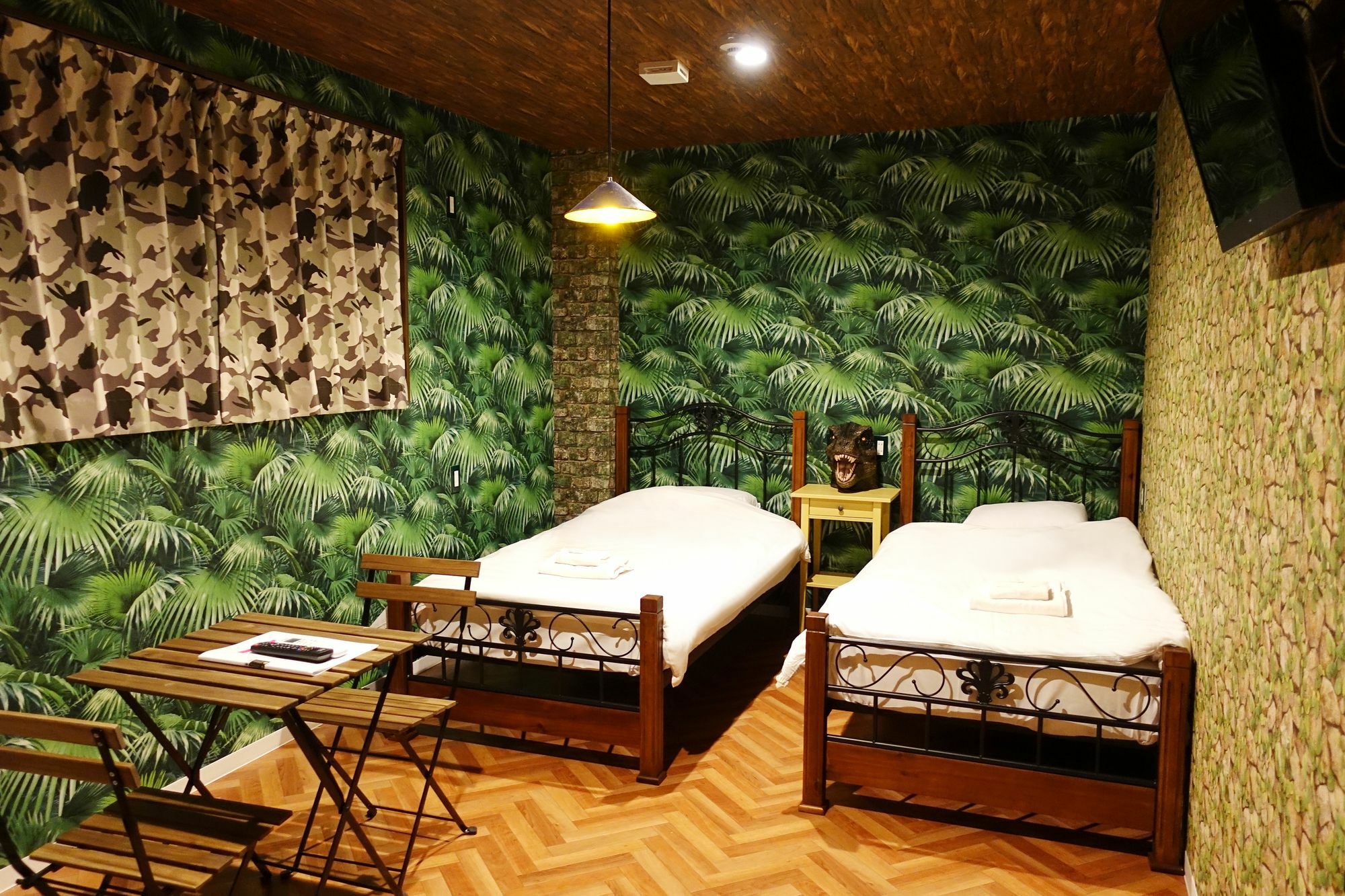 Briller Universal Japon Hostel โอซาก้า ภายนอก รูปภาพ